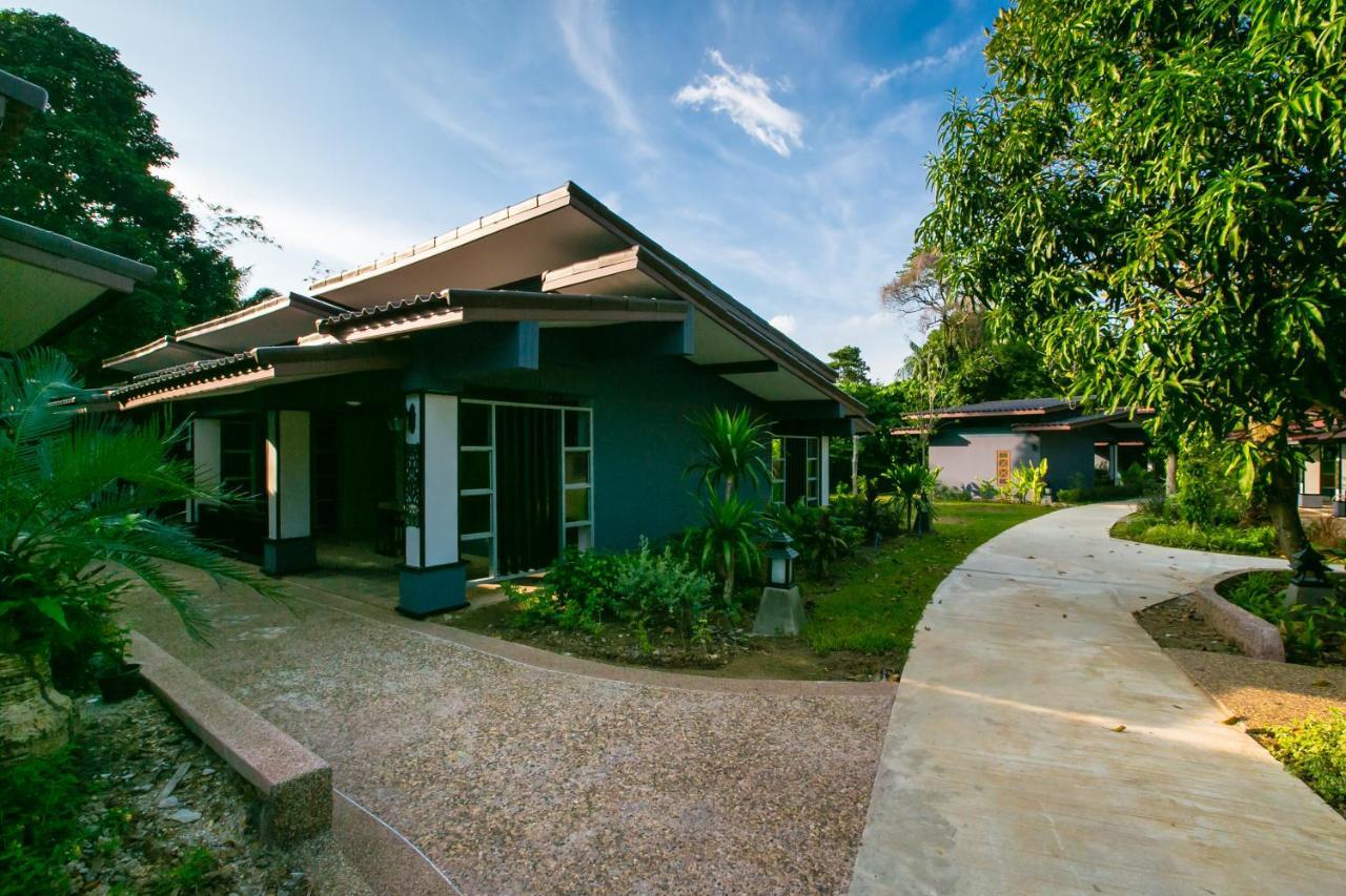 Loft Vintage Chalet Resort Ko Lanta Exteriör bild